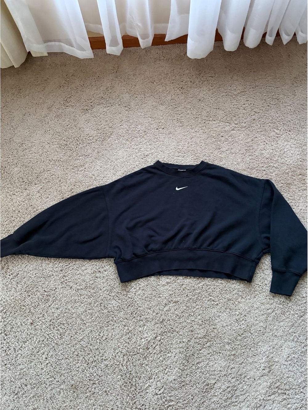 Men's NIKE oversized cropped sweatshirt bat sleeves S SMALL